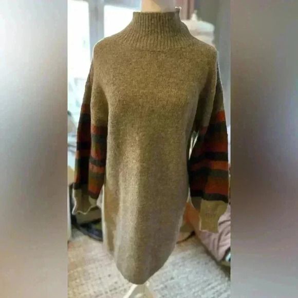 Lush Sweater Dress - Picture 1 of 8